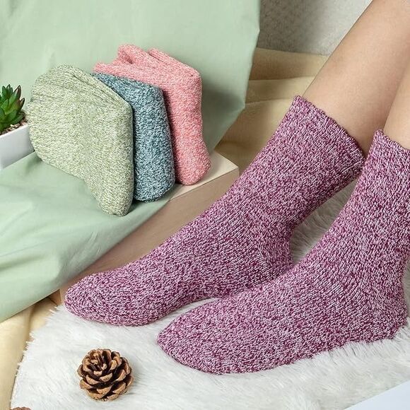 Women’s Fashion Boutique Cozy Knit Crew Socks 5 Pair Multi Color Thick, Warm - Picture 4 of 6